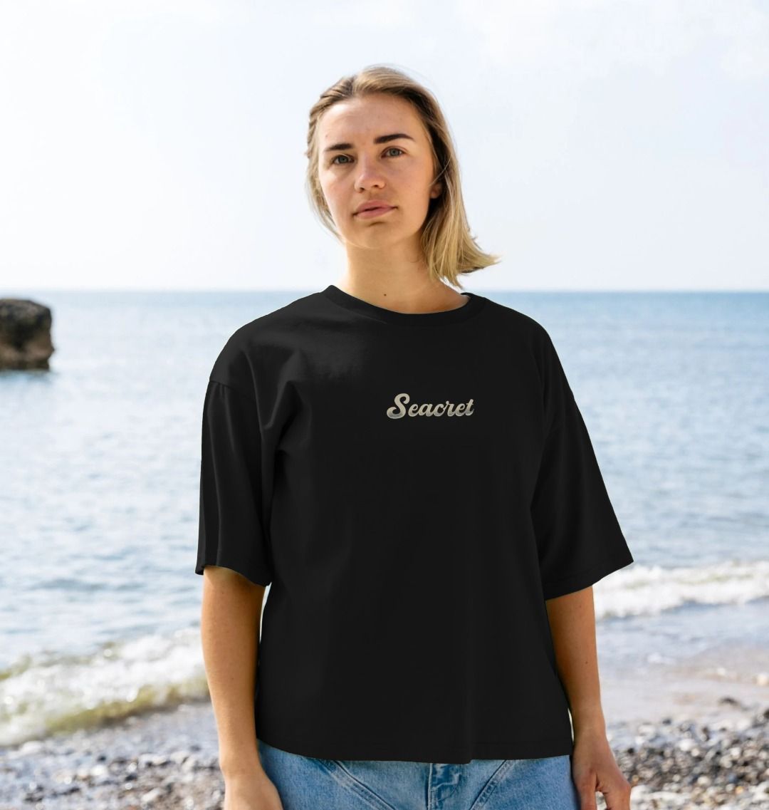 Womens Oversized Comfy T-Shirt | Humpback Whale